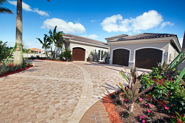 Best Driveway Resurfacing Pavers  in Austin, AR